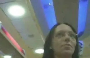 大屁股狗屎约翰尼罪的大。 俄罗斯色情