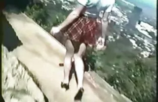 女学生贿赂老师重考。 埃塞俄比亚色情