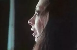 作弊的婊子是我的一个朋友剃光 涂黑色情