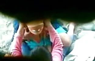 三个女孩的游泳池主任 新的同性恋色情片