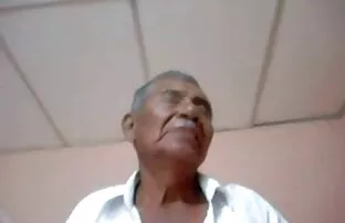 这本书的一半，杰西卡家三位一体 变态色情