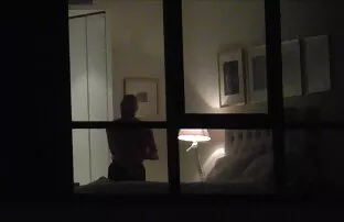 护士分享邻居的性生活。 免费的成人性爱视频