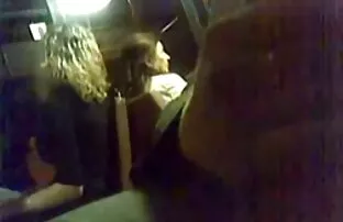 黑人不知道这个人是业余的。 管快乐
