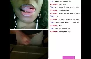 这个年轻的裸体主义者是如此美味，而在海滩上的生活, 热裸体的照片