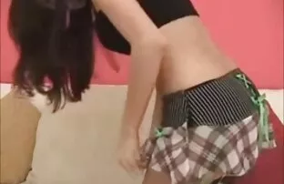 男孩，辣妹，美丽的，金发女郎在森林里与他的家伙 禁忌色情电影