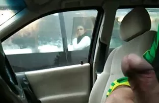绑起来被迫看着他打破 瘦瘦的女孩色情