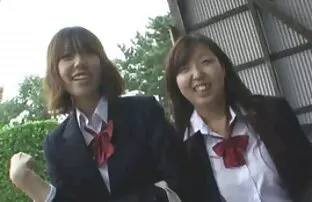 他的妻子偷偷看到她的丈夫作为他的妻子 线控制动色情照片